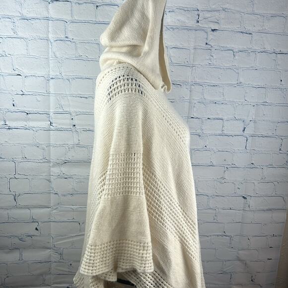Mudd Hooded Cape Poncho Sweater Cream Open Knit One Size Fits Most - Picture 4 of 9